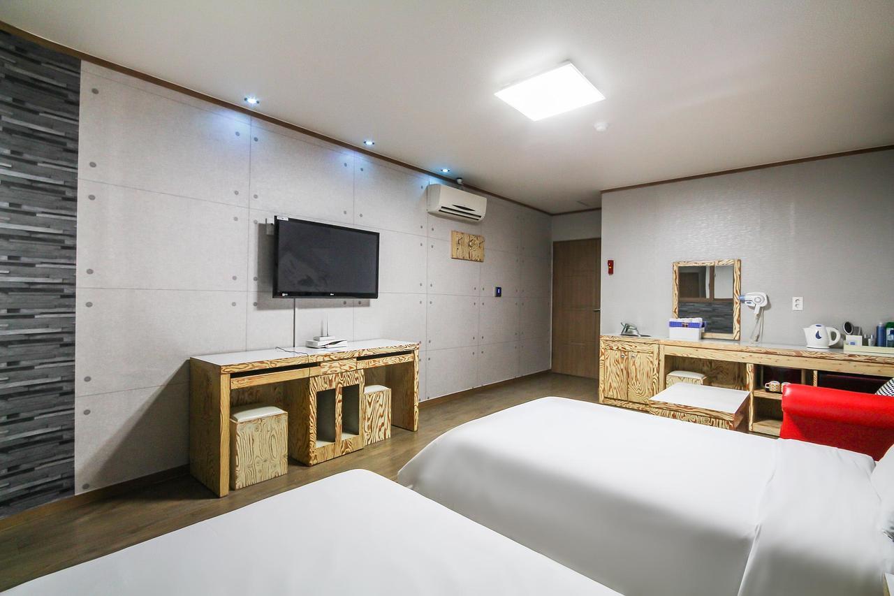 Hotel Lie Geoje Dış mekan fotoğraf