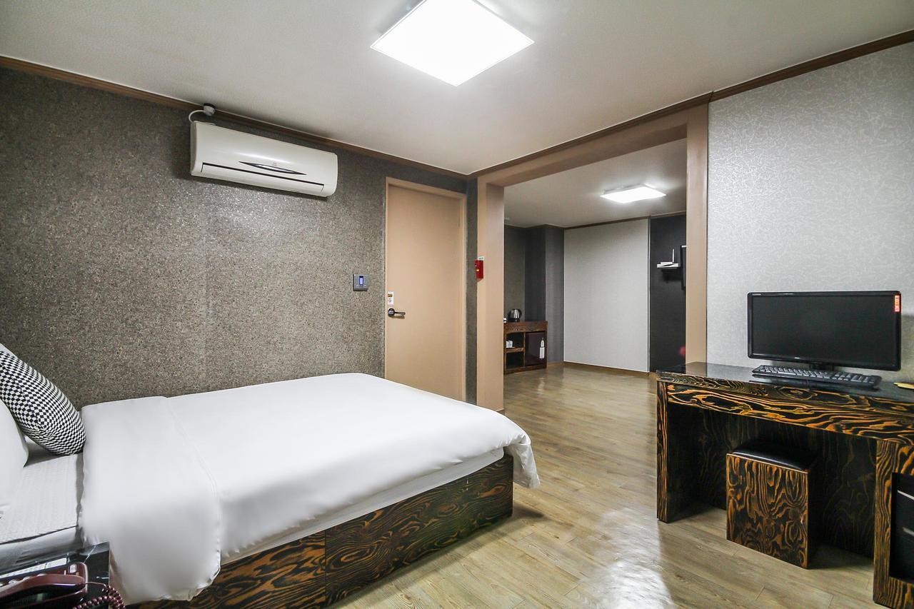 Hotel Lie Geoje Dış mekan fotoğraf